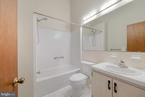 168 Oakmont Ct, Reading, PA 19607 photo 21