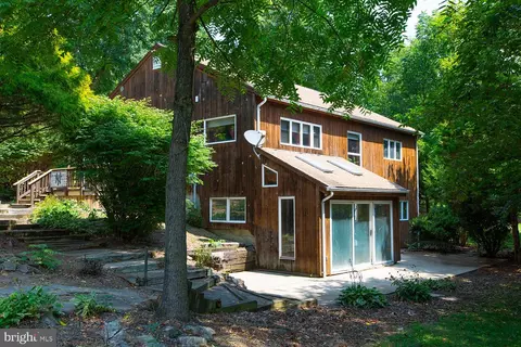 111 Ebling Rd, Kutztown, PA 19530