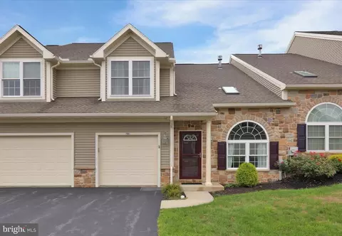 606 Rosemont Ct, Reading, PA 19610