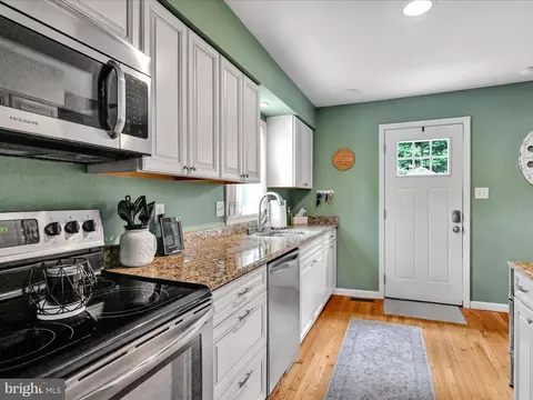 125 Mail Rte, Reading, PA 19608 photo 10
