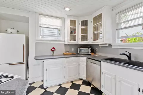 236 Endlich Ave, Reading, PA 19606 photo 7