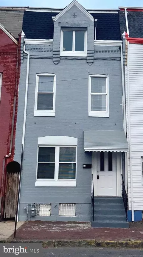 803 N 10th St, Reading, PA 19604