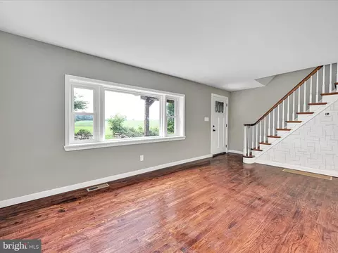 12 Maple Ln, Oley, PA 19547 photo 3