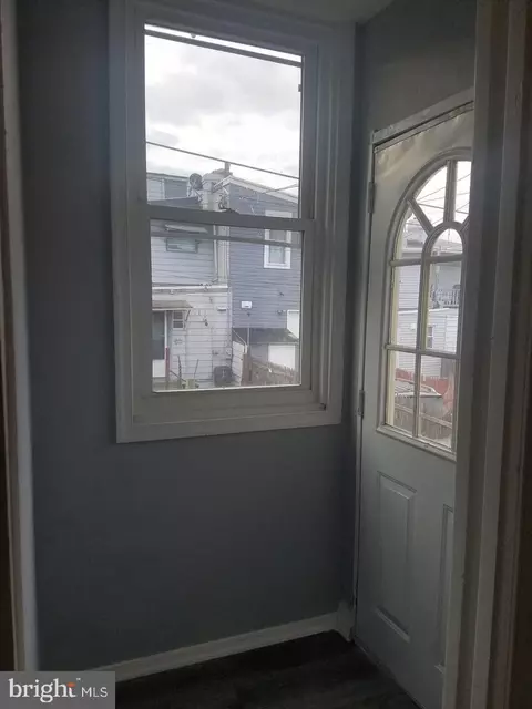 Entry Way - 1114 Birch St, Reading, PA 19604 photo 1 of 5