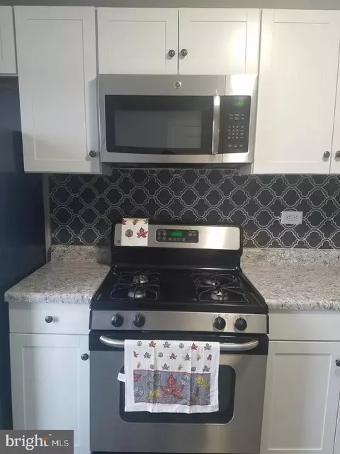 Kitchen - 1114 Birch St, Reading, PA 19604 photo 2 of 4
