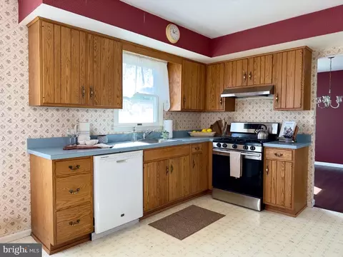 501 Deborah Dr, Reading, PA 19608 photo 15