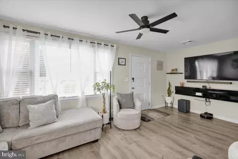 1519 Ridge Ave, Reading, PA 19607 photo 6
