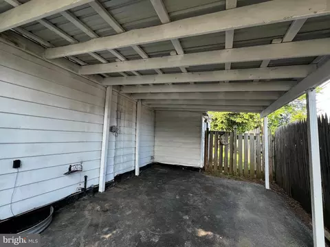 Exterior - 1415 Wayne St, Reading, PA 19601 photo 2 of 2