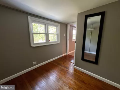 Bedroom - 1415 Wayne St, Reading, PA 19601 photo 2 of 2