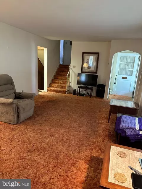 218 Mayer St, Reading, PA 19606 photo 7