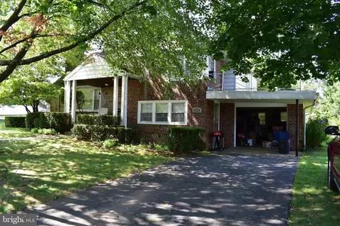 218 Mayer St, Reading, PA 19606