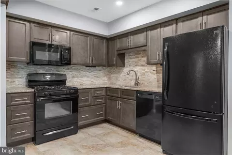 2902 State Hill Rd #E4, Reading, PA 19610