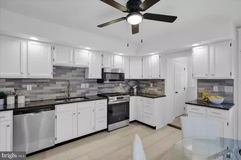 413 N Brobst St, Reading, PA 19607 photo 16