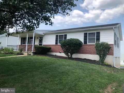 415 Estate Rd, Boyertown, PA 19512
