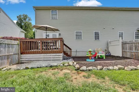 Exterior - 239 Bainbridge Cr, Reading, PA 19608 photo 6 of 6