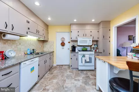 1375 Pershing Blvd #110, Reading, PA 19607 photo 16