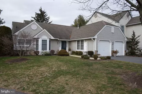 157 Hawthorne Ct, Wyomissing, PA 19610