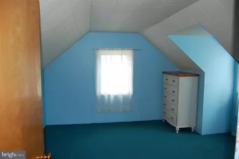 Bedroom - 230 Walnut Rd, Reading, PA 19606 photo 3 of 4