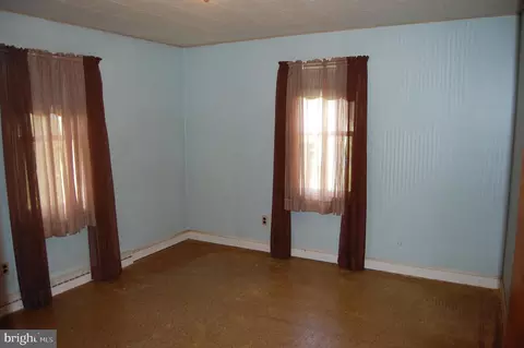 Bedroom - 230 Walnut Rd, Reading, PA 19606 photo 1 of 4
