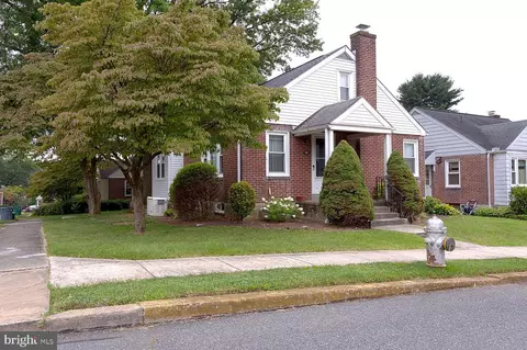 724 Milford Ave, Reading, PA 19607 photo 3
