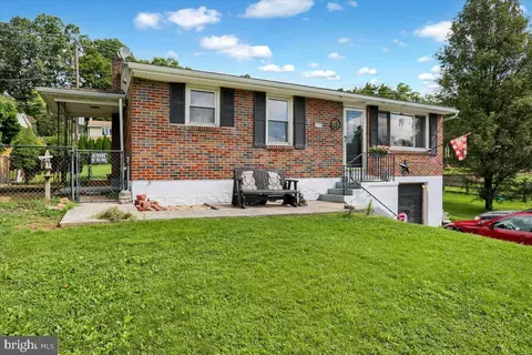 4121 St Lawrence, Reading, PA 19606