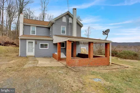 110 Killian Dr, Birdsboro, PA 19508