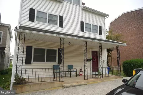 127 Werner St, Wernersville, PA 19565