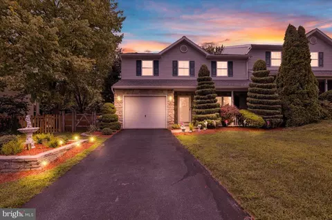 1010 Whitford Dr, Reading, PA 19605