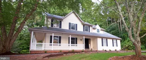 276 Overlook Rd, Morgantown, PA 19543