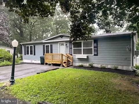 19 Acorn Ln, Boyertown, PA 19512