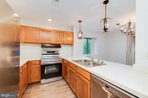 Kitchen - 49 A Muirfield Dr, Reading, PA 19607 photo 2 of 3