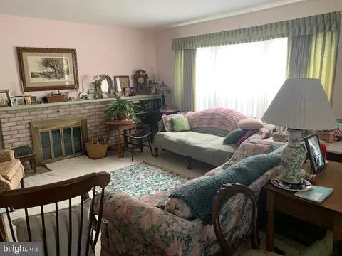 707 N Waverly St, Reading, PA 19607 photo 6