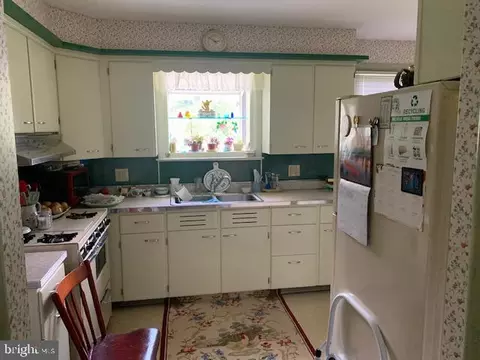 707 N Waverly St, Reading, PA 19607 photo 7