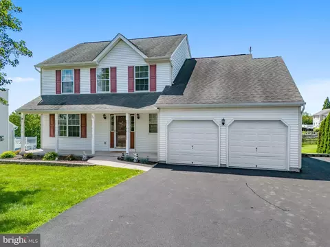 30 Lindy Dr, Barto, PA 19504