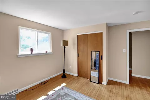 910 N 7th St, Wyomissing, PA 19610 photo 16