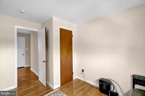 910 N 7th St, Wyomissing, PA 19610 photo 18