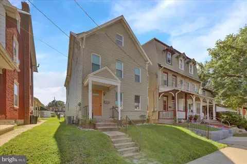 307 S Wyomissing Ave, Shillington, PA 19607