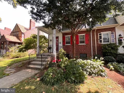 121 Kent, West Reading, PA 19611