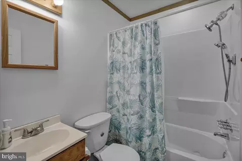 534 Calco Ave, Reading, PA 19608 photo 37