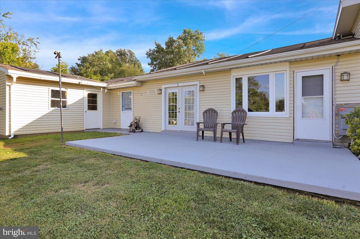 534 Calco Ave, Reading, PA 19608 photo 9