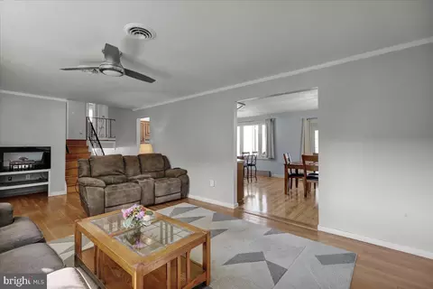 534 Calco Ave, Reading, PA 19608 photo 23