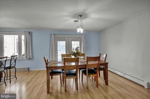 534 Calco Ave, Reading, PA 19608 photo 24