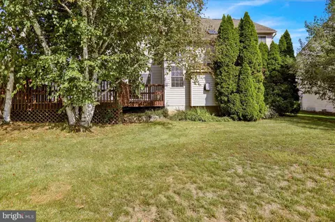 Exterior - 10 Virginia Ave, Sinking Spring, PA 19608 photo 6 of 7