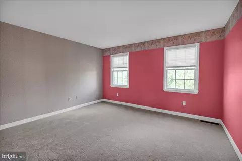 Bedroom - 10 Virginia Ave, Sinking Spring, PA 19608 photo 3 of 4