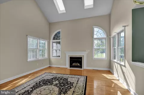 Living - 10 Virginia Ave, Sinking Spring, PA 19608 photo 2 of 4