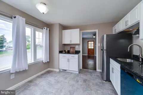 1403 Lacrosse Ave, Reading, PA 19607 photo 8