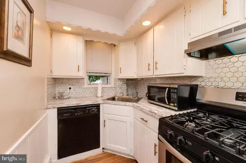 820 Gordon St, Reading, PA 19601 photo 9