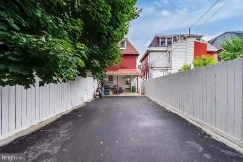 820 Gordon St, Reading, PA 19601 photo 28