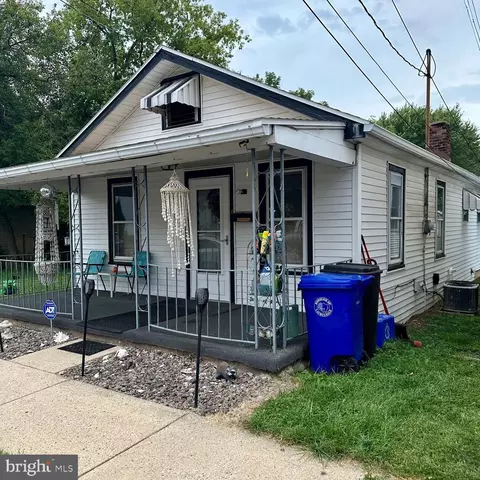 3328 Marion St, Reading, PA 19605