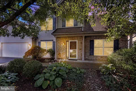 Exterior - 151 N Cacoosing Dr, Reading, PA 19608 photo 7 of 7
